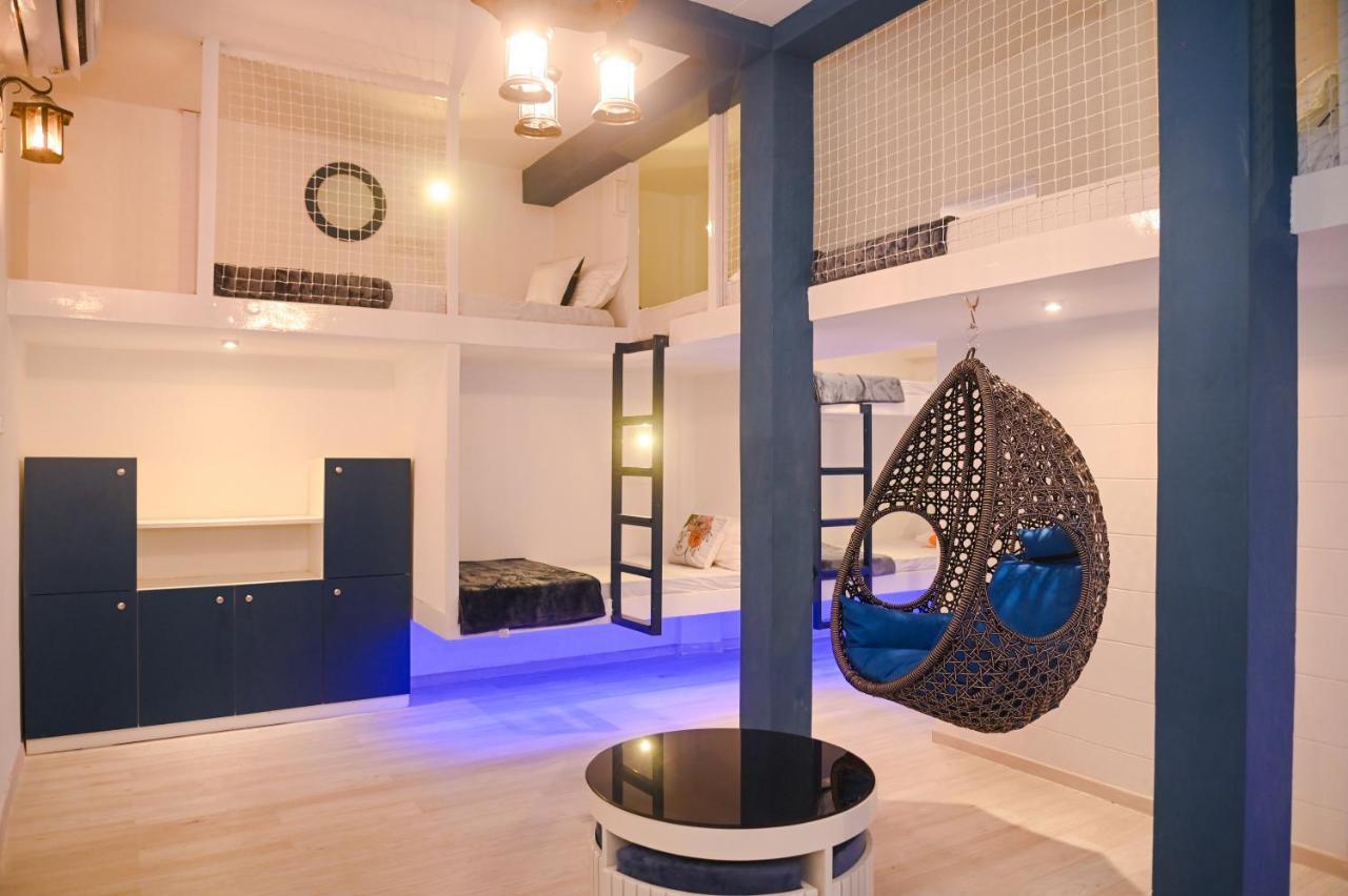 The Voyage - Cafe Hostel Cowork Púna Exteriér fotografie
